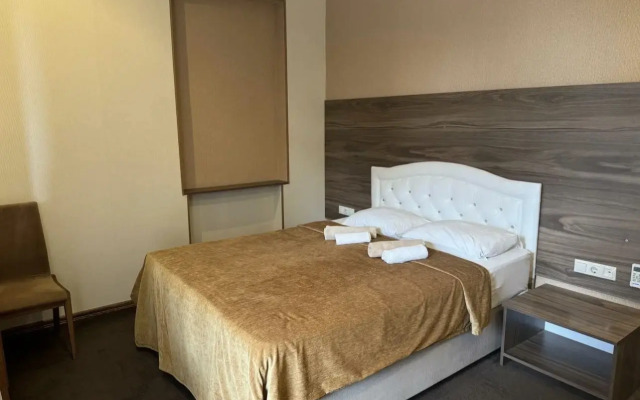 Aimara Hotel