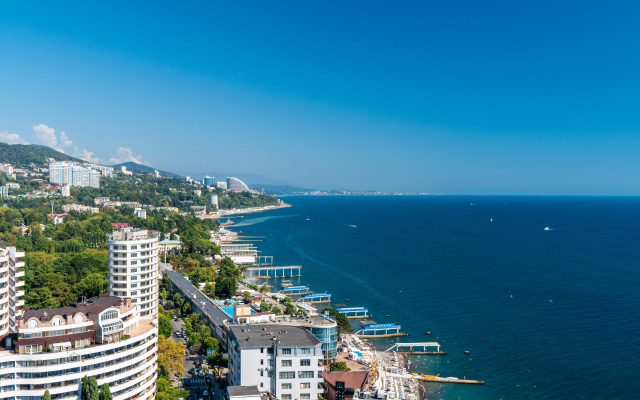 Апартаменты с двумя мастер-спальнями на первой береговой линии