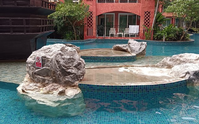 Seven Seas Resort Pattaya Apartments