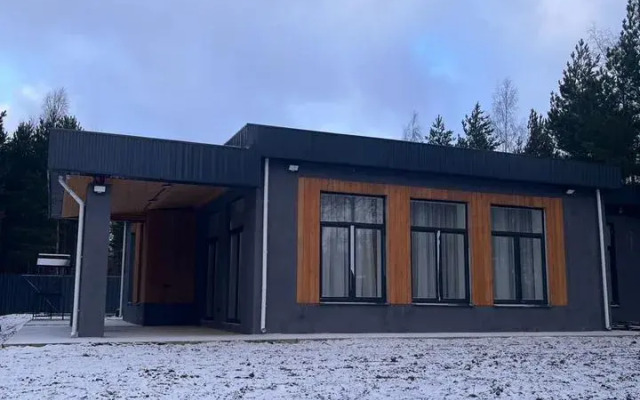 Частный дом большой