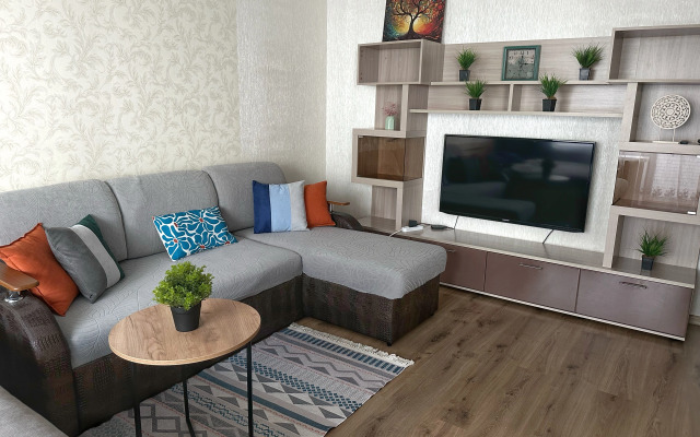 V Tsentre Po Priyatnoy Tsene Flat