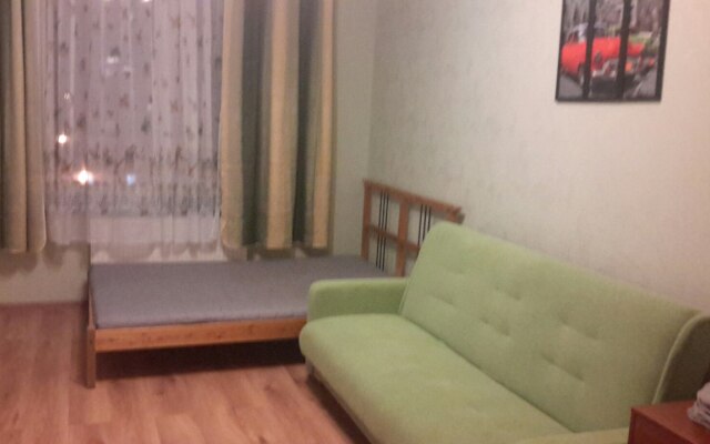 Апартаменты Двухкомнатная Квартира на Космонавте