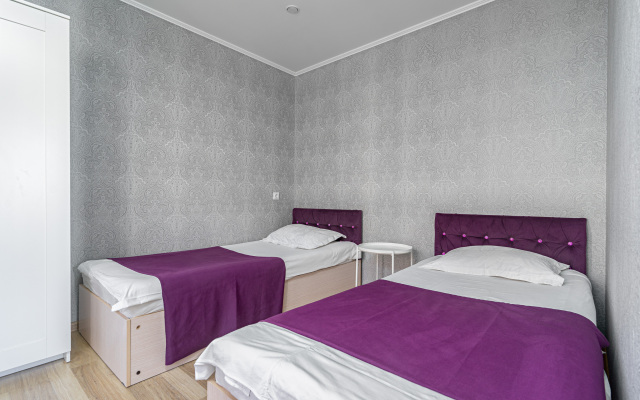 U Kazanskogo Kremlya Flat