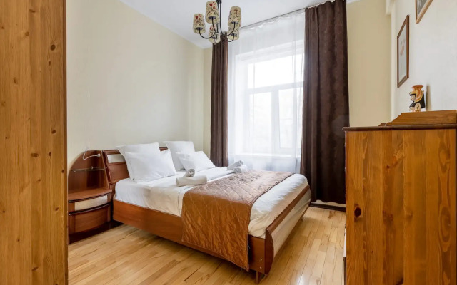 Апартаменты БонАпарт 2-х комнатные на Кутузовском 26