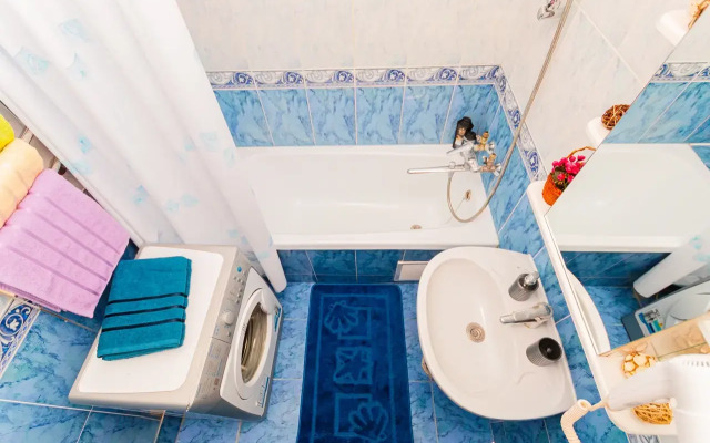 Квартира Прoсторнaя трехкомнатная