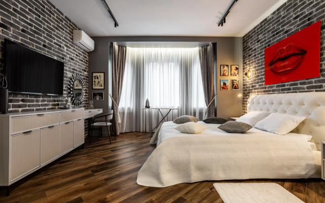 Апартаменты Apart39 с Двумя Спальнями в Самом Центре Голливуд