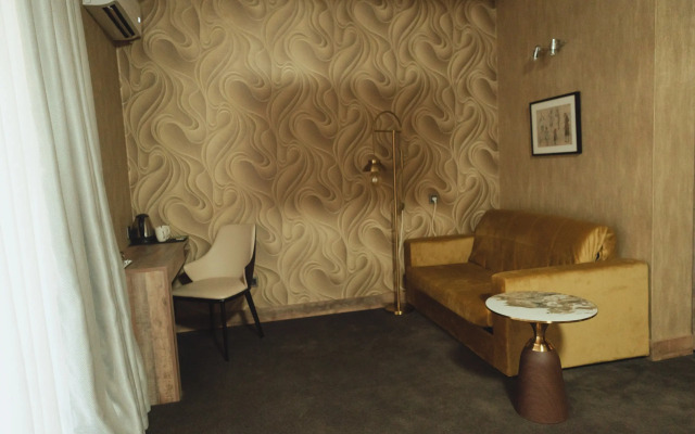 "Aluar Boutique Hotel"