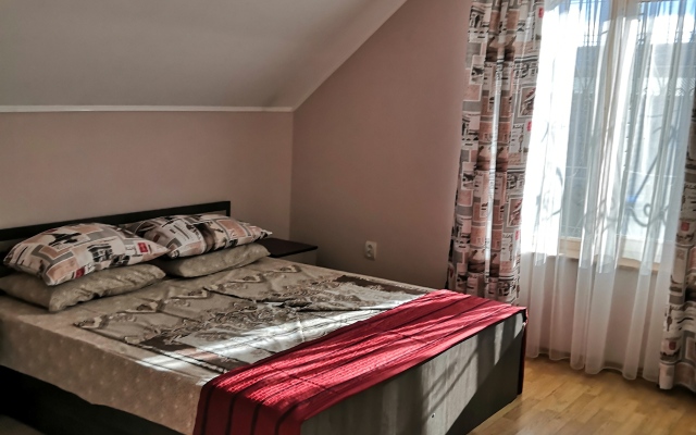 Dom Na Sadovoj 30-A Guest House