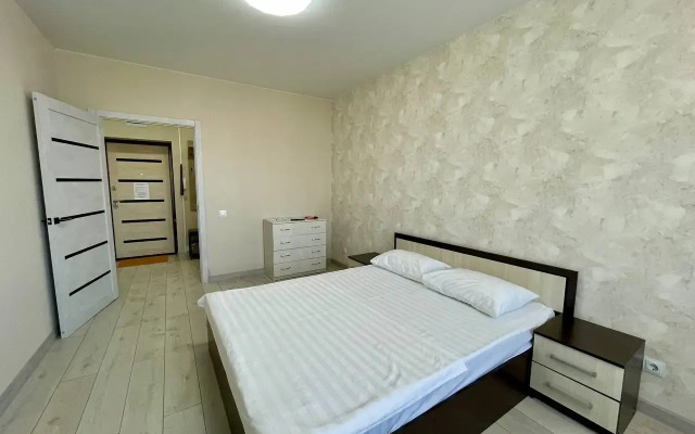 Квартира В Гости на Песчаной Д 180