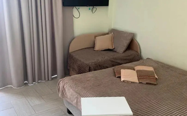 Студия на улице Западная