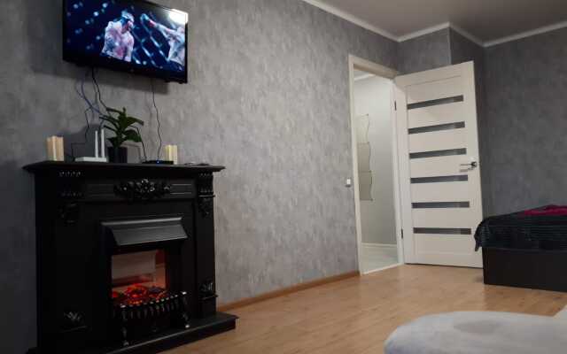 Sovremennay v tsentre goroda Flat