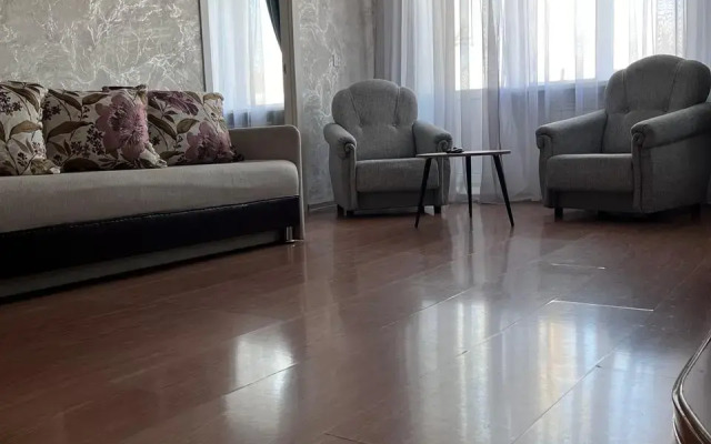 Квартира на Ленинградской 20