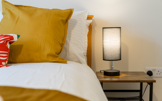 Ashleigh 2 bed apartment in the Centre of Watford