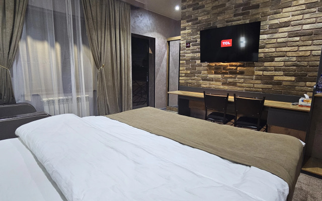 Homy House Hotel