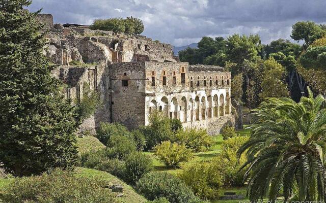 Hilton Sorrento Palace