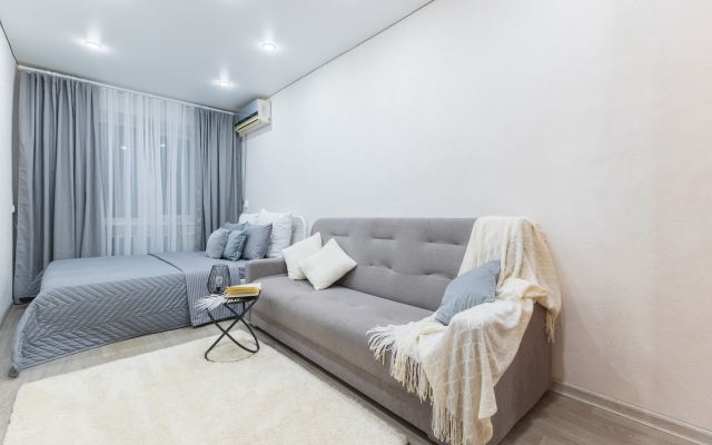 Na Bolshoy Krasnoy 3 Flat