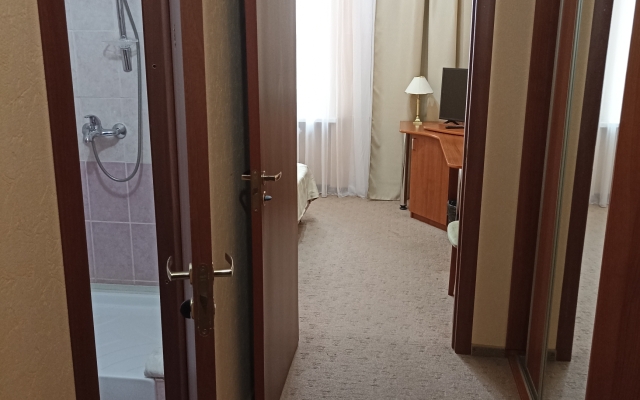 Отель Поворот