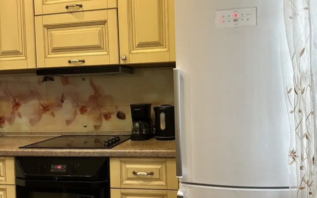 Квартира рядом с СК Заря