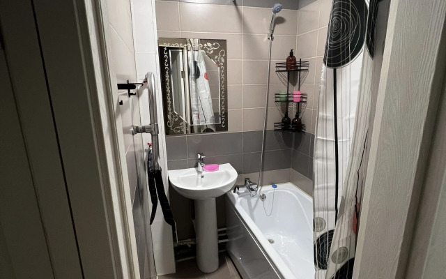 Uyutnaya Dvukhkomnatnaya Flat