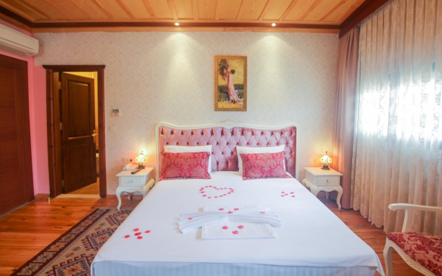 Esans Hotel