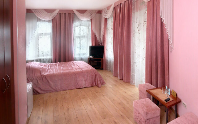 Гостиница на Пристанской