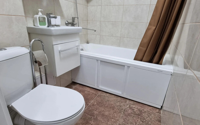 Апартаменты двухкомнатные N17 в центре