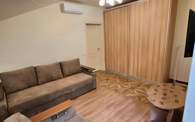 Studiya na Pionerskom prospekte 259i Apartments