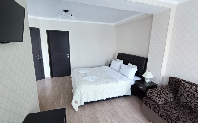 Teploe More Hotel