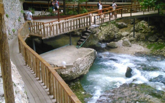 Uzun-Home Guest House