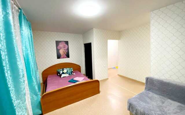 Апартаменты на Краснодарской 33