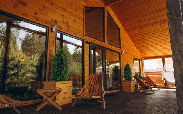 V Sosnakh Den Private house