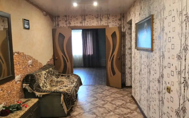 Tsentr Levogo Berega U Vatu I Ryadom M4 Apartments