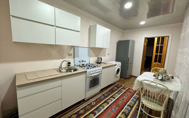 Гостевой дом с двориком и с парковкой