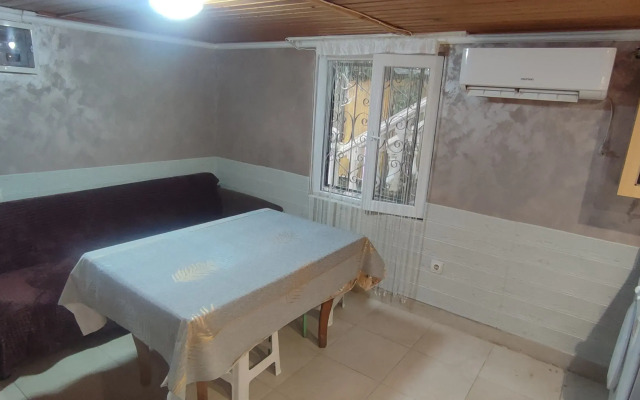 Chastny Sektor Guest House