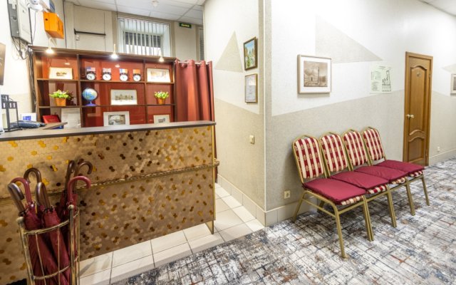 Отель Искра