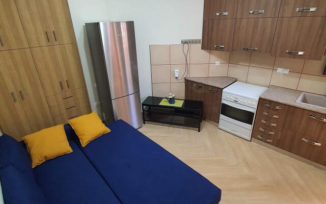Kalamos Studio Apartments