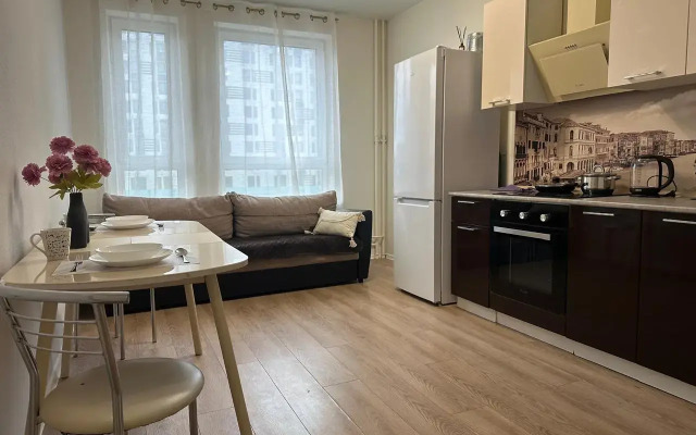 Prostornaya V Tsentre Flat