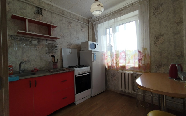 U Zh/d i Avto Vokzalov Apartments