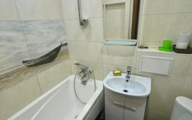 Na Chaykovskogo Flat