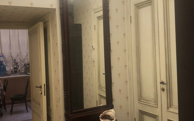 Квартира в Историческом Центре Санкт-Петербурга. Дом Театрального Работника