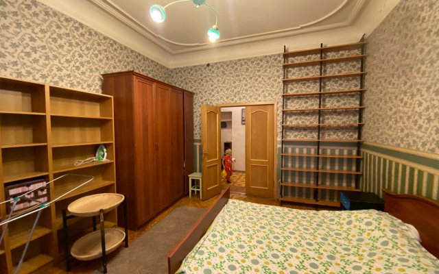 Vasileostrovskaya Apartments