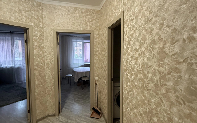 Квартира Уютная однокомнатная на 2 этаже 19-этажного дома