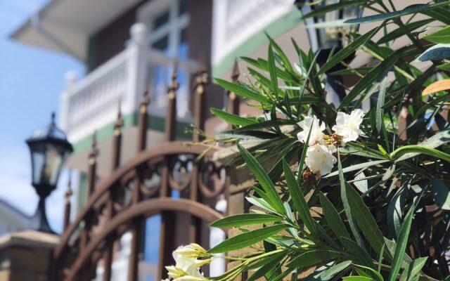 Askho Guest House