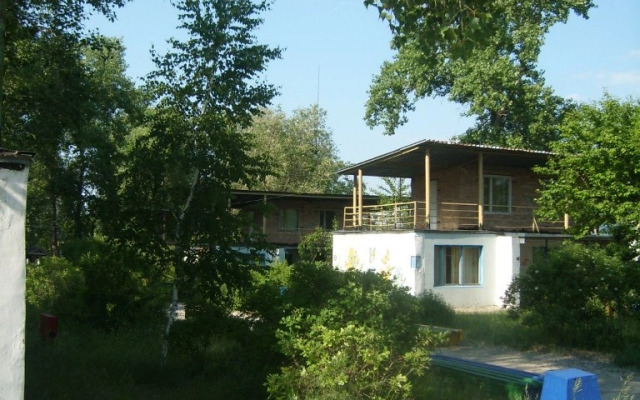 Tikhie Zori Recreation camp