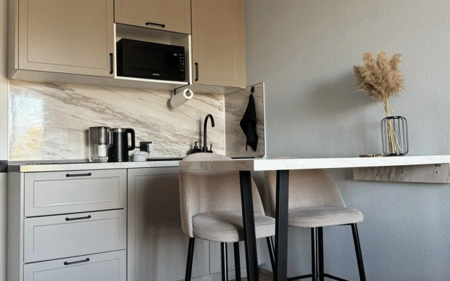 V apart-otele Nachalo u st.m. Lomonosovskaya Flat