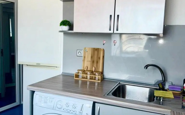Na Sovetskoy Ulitse 165 Flat