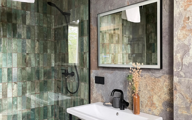 Отель Лес Георга