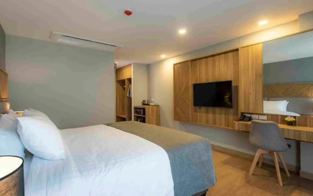 Отель Canalis Suvarnabhumi Airport Hotel