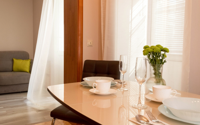 Квартира Двухкомнатная рядом с ТЦ Кристалл