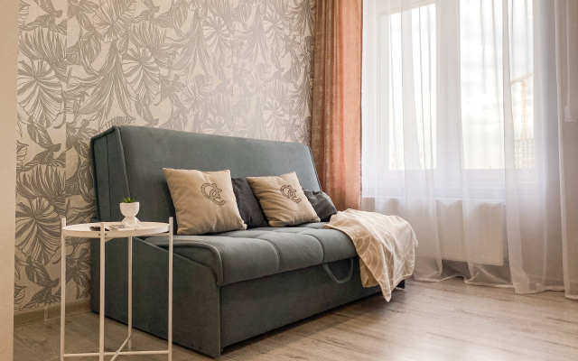 365 Klyuchey na Ulitse Portovaya 37 Flat